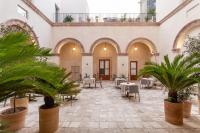 Patio alebo iná vonkajšia časť ubytovania Palazzo Tafuri Boutique Hotel