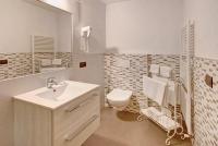 Kúpeľňa v ubytovaní Appartamento Nonna Engadina Chalet