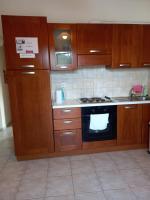 Kuchyňa alebo kuchynka v ubytovaní Flisvos Apartments