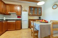 Kuchyň nebo kuchyňský kout v ubytování Villa La Sort Gran in Pollensa By homevillas360