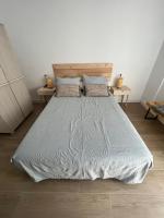 Postel nebo postele na pokoji v ubytování Apartamentos Buganvilla Roquetas de Mar
