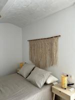 Postel nebo postele na pokoji v ubytování Apartamentos Buganvilla Roquetas de Mar
