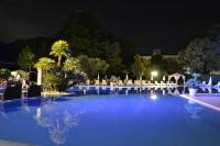 Bazén v ubytovaní Hotel Internazionale Terme alebo v jeho blízkosti
