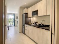 Kuchnia lub aneks kuchenny w obiekcie Beautiful 1 bedroom with garden on the Croisette 254