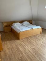 Postel nebo postele na pokoji v ubytování Hotel Ontario