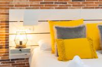 Postel nebo postele na pokoji v ubytování La Quinta Calle - Apartamentos Aloha Toledo