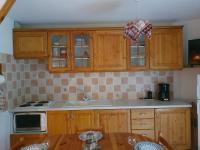 Kuchyňa alebo kuchynka v ubytovaní Les Pierres Blanches 2 pieces cosy et fonctionnel