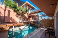 Basen w obiekcie Esperides Resort Crete, The Authentic Experience lub w pobliżu