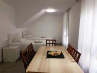Postel nebo postele na pokoji v ubytování BAJ - Apartamentos en Playa Bajondillo, Torremolinos