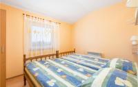 Posteľ alebo postele v izbe v ubytovaní 5 Bedroom Gorgeous Home In Vrbovsko