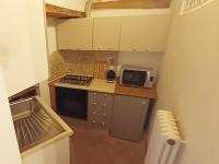A kitchen or kitchenette at casa vacanze Castiglione - 4 posti letto