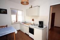 Cucina o angolo cottura di Apartments by the sea Jezera, Murter - 5074