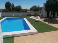 Basen w obiekcie Sierra de Aracena Cala Huelva lub w pobliżu