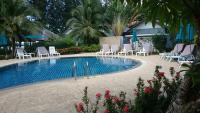 Bazén v ubytování Paradis Villa A9, Koh Kho Khao nebo v jeho okolí