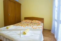 Posteľ alebo postele v izbe v ubytovaní Apartment Baska Voda 6761d
