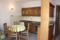 Kuchyň nebo kuchyňský kout v ubytování Apartments by the sea Necujam, Solta - 5162