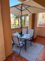 Balkón nebo terasa v ubytování Beach apartament in Torrevieja