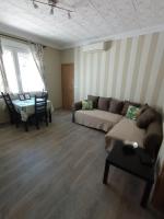 Posezení v ubytování Apartamento, dos dormitorios, tipo ático cerca del centro