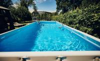 Bazén v ubytovaní Apartament Szczecinek - Spokojna okolica alebo v jeho blízkosti