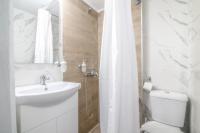 Kúpeľňa v ubytovaní Renovated Studio near Downtown
