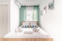 Posteľ alebo postele v izbe v ubytovaní Renovated Studio near Downtown