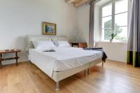 Łóżko lub łóżka w pokoju w obiekcie Villa Vetta Marina - My Extra Home