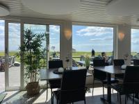 Restaurace v ubytování Hotell Stavstensgården