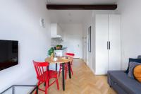 Kuchyňa alebo kuchynka v ubytovaní Wspólna 54A - Red - Good Apartments