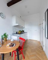 Kuchyňa alebo kuchynka v ubytovaní Wspólna 54A - Red - Good Apartments