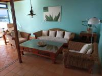 Posezení v ubytování Playa Blanca Center Ocean View Apartment