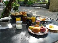 Imagen de la galería de Hôtel Mas de l'Espaïre, en Les Vans