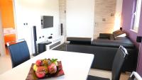 Posedenie v ubytovaní Apartments with parking spaces Rukavac, Vis - 8839