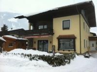 Budynek, w którym mieści się apartament