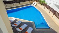 Bazén v ubytování Protaras Holiday Villa 196 nebo v jeho okolí