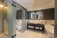 InterContinental Barcelona by IHGにあるバスルーム