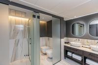 InterContinental Barcelona by IHGにあるバスルーム