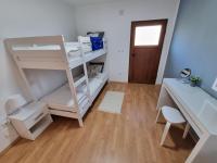 Kuchyňa alebo kuchynka v ubytovaní Family Apartment in Dramalj (Crikvenica)