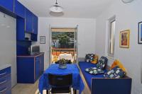 Televízia a/alebo spoločenská miestnosť v ubytovaní Apartments by the sea Pasadur, Lastovo - 8351