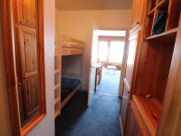 Telewizja i/lub zestaw kina domowego w obiekcie Appartement skis aux pieds, balcon, 6 pers, Tignes Le Lac - FR-1-502-405