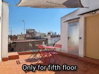 A balcony or terrace at Classbedroom Born Apartments