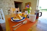 Jedlo v ubytovaní bed & breakfast alebo blízkom okolí