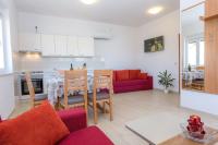 Kuchyň nebo kuchyňský kout v ubytování Apartments by the sea Veli Rat, Dugi otok - 11525