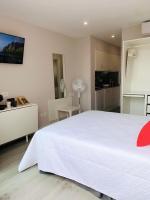 Postel nebo postele na pokoji v ubytování Marina Atico Penthouse