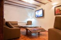 Televízia a/alebo spoločenská miestnosť v ubytovaní Hotel Rural Princesa Kristina
