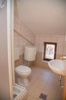 Koupelna v ubytování Family friendly seaside apartments Novalja, Pag - 16866