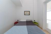 Posteľ alebo postele v izbe v ubytovaní Apartments with a parking space Brela, Makarska - 16596