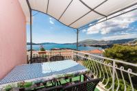 Plán poschodí v ubytovaní Family friendly apartments with a swimming pool Okrug Gornji, Ciovo - 16893