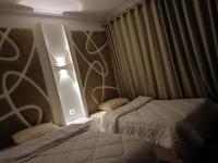 Postel nebo postele na pokoji v ubytování Sheraton ocean 603 - Private apartments