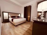 A bed or beds in a room at Suite SWEET DREAMS Dan champs