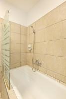 A bathroom at Budapest Holidays Apartments Family